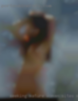 Seeking mature sites Missouri woman, 30+, any status.